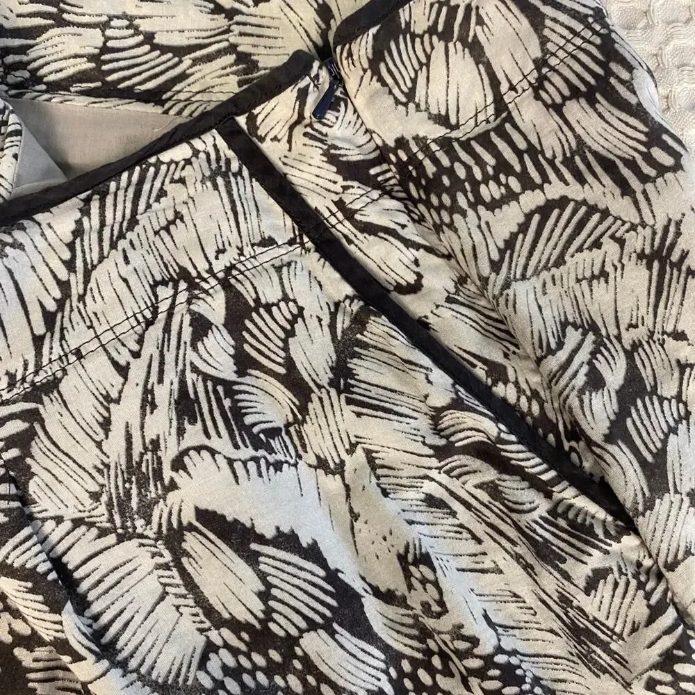Eddie Bauer Cotton Floral Print A-Line Skirt Lightweight Brown White Size 6 90's